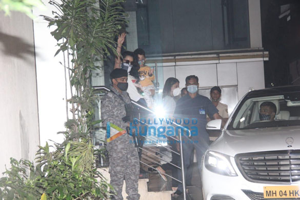 Photos: Kangana Ranaut spotted at dance class in Bandra Photos: Kangana Ranaut spotted at dance class in Bandra