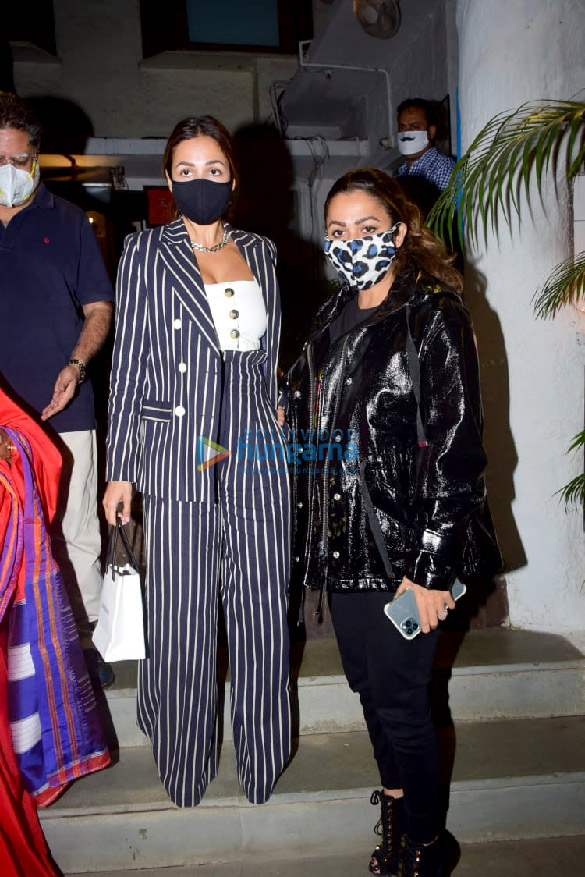 Photos: Malaika Arora, Amrita Arora and Shakeel Ladak spotted at Olive in Bandra