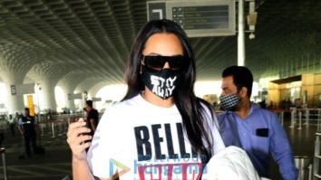 Photos: Sonakshi Sinha, Shruti Haasan, Karan Johar and others snapped at the airport