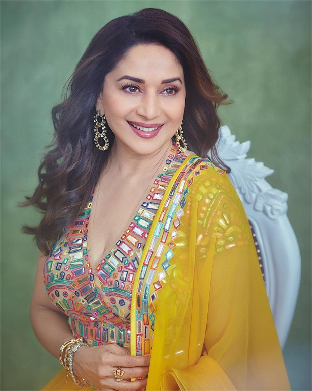 madhuri dixit in yellow lehenga