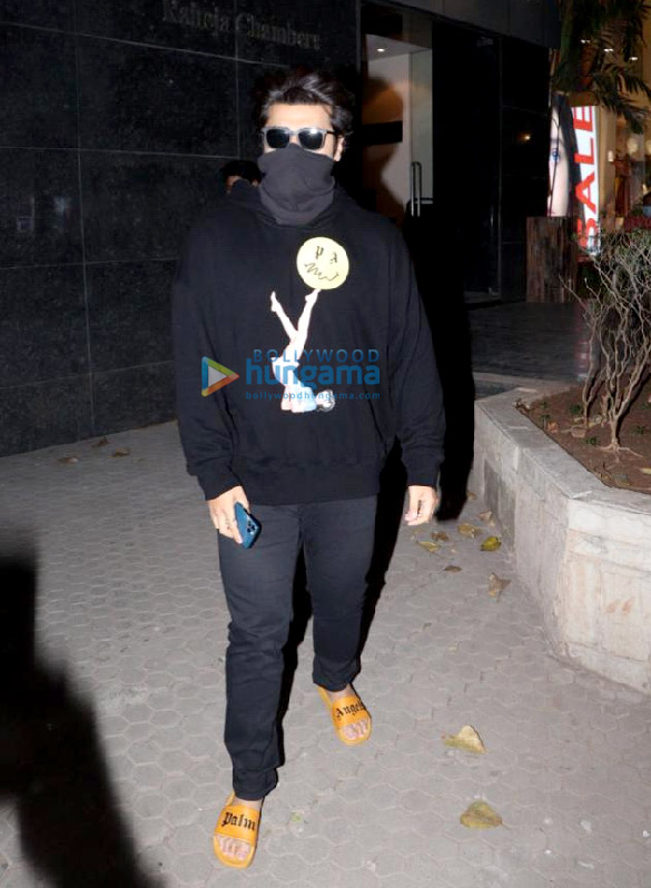 Photos: Arjun Kapoor spotted at clinic in Santacruz