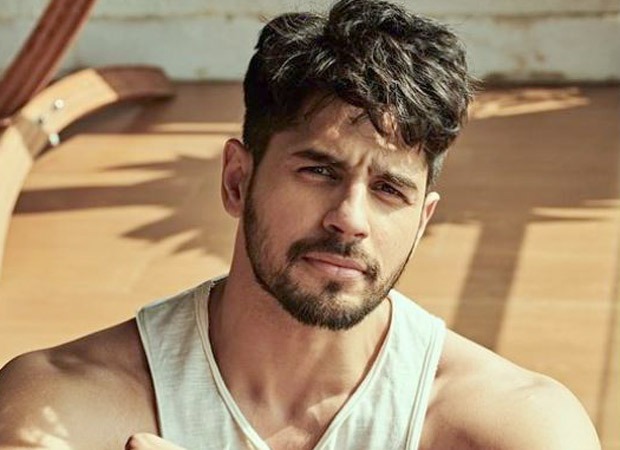 Sidharth Malhotra becomes the global face for Timex from India