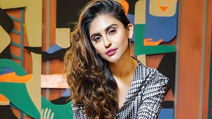 Krystle D’Souza: “Ranbir Kapoor is my BIGGEST CRUSH, also he’s such an…”| Rapid Fire