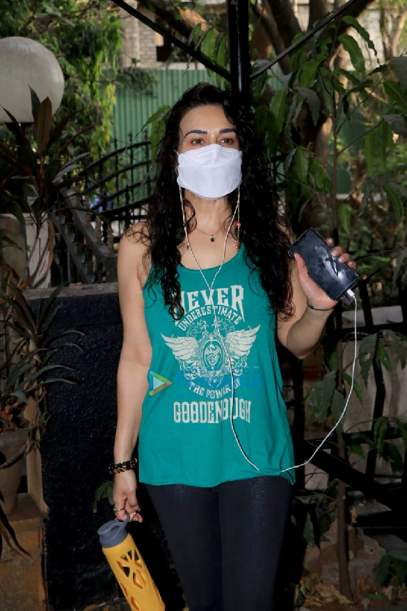 Photos: Preity Zinta snapped at the Nail Spa in Bandra