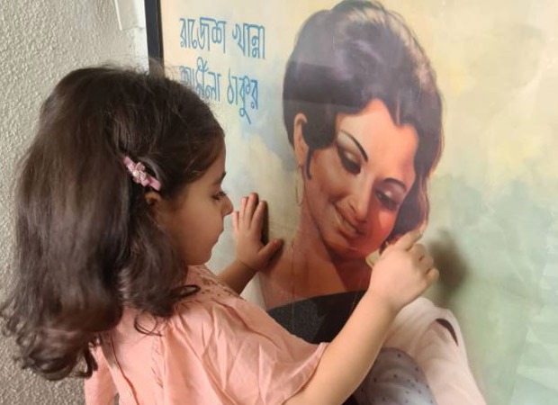 Picture of Inaaya Kemmu staring at grandmother Sharmila Tagore’s movie poster goes viral