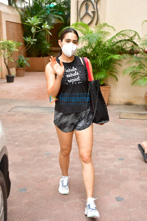 Photos: Sara Ali Khan snapped at the gym