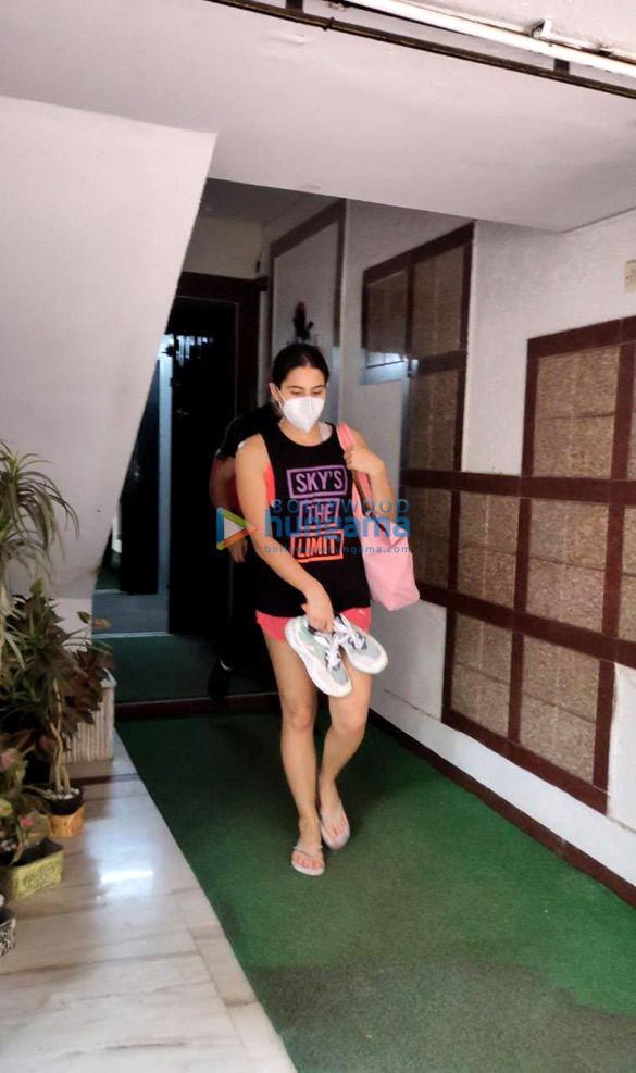 Photos: Sara Ali Khan spotted at a gym in Santacruz