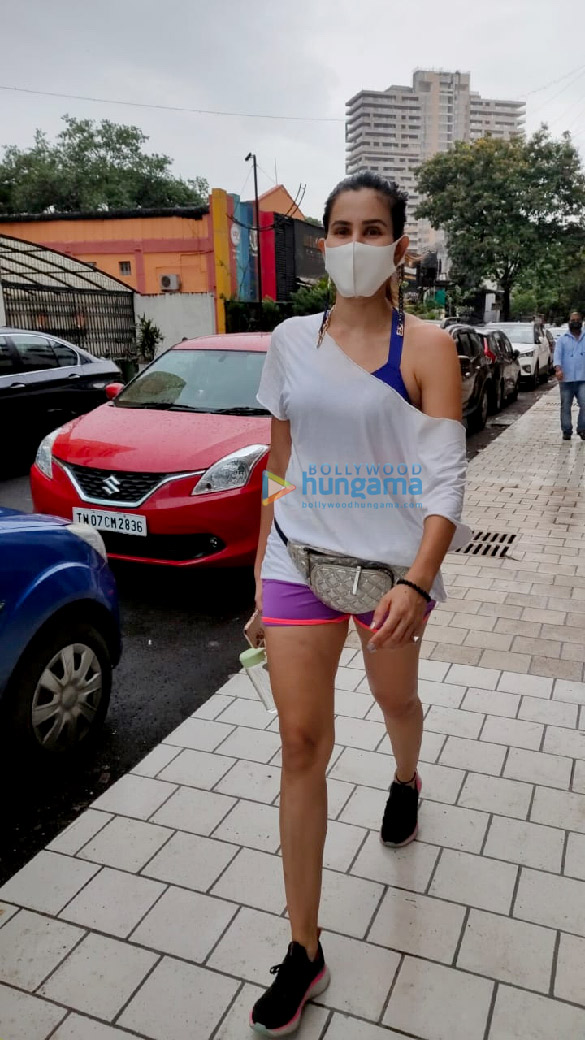 Photos: Sonnalli Seygall snapped at the gym Photos: Sonnalli Seygall snapped at the gym