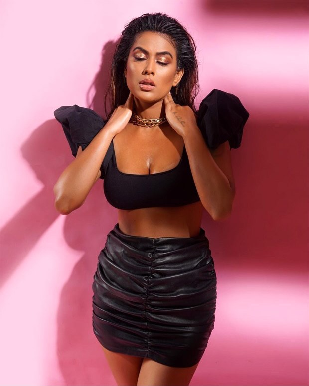 Nia-Sharma-raises-the-temperature-in-sexy-black-crop-top-and-mini-skirt-1.jpg