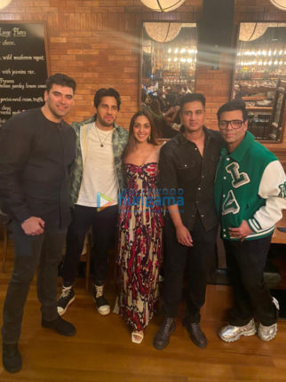 Photos: Sidharth Malhotra, Kiara Advani and the rest of the cast celebrate the success of their film Shershaah