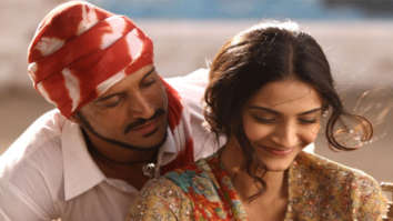 REVEALED: Sonam Kapoor was offered just Rs 11 for her role in Bhaag Milkha Bhaag