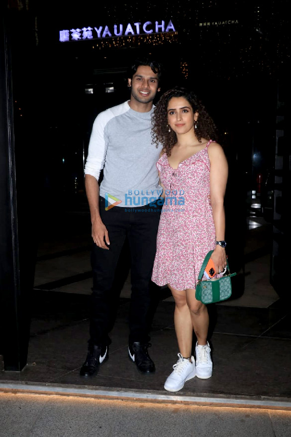 Photos: Abhimanyu Dassani and Sanya Malhotra snapped in Bandra Photos: Abhimanyu Dassani and Sanya Malhotra snapped in Bandra