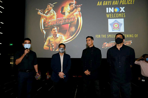 Mumbai Police watches Akshay Kumar-starrer Sooryavanshi at a special screening amid hoots and cheers; DETAILS inside : Bollywood News - Vimarsana News