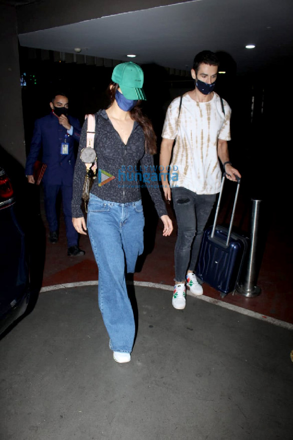 Photos: Disha Patani, Jacqueline Fernandez, Ayushmann Khurrana and others snapped at the airport