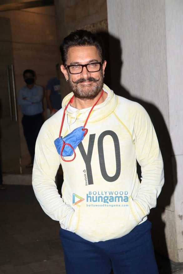 Photos: Aamir Khan snapped at a dubbing studio in Bandra