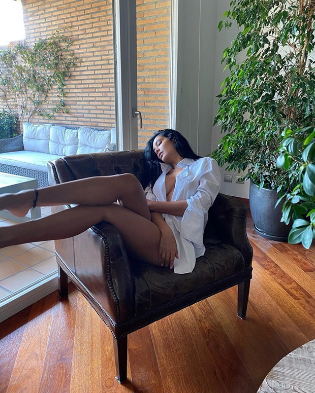 Esha Gupta flaunts her toned legs as she poses in a white shirt; see pics