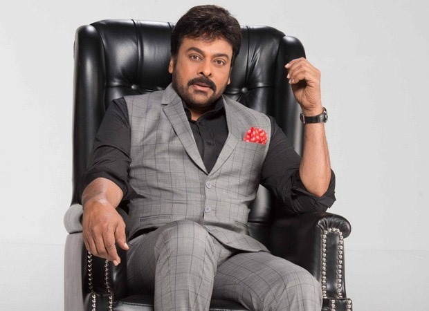 Chiranjeevi donates Rs. 1 lakh to a fan for his daughter's wedding in Srikakula