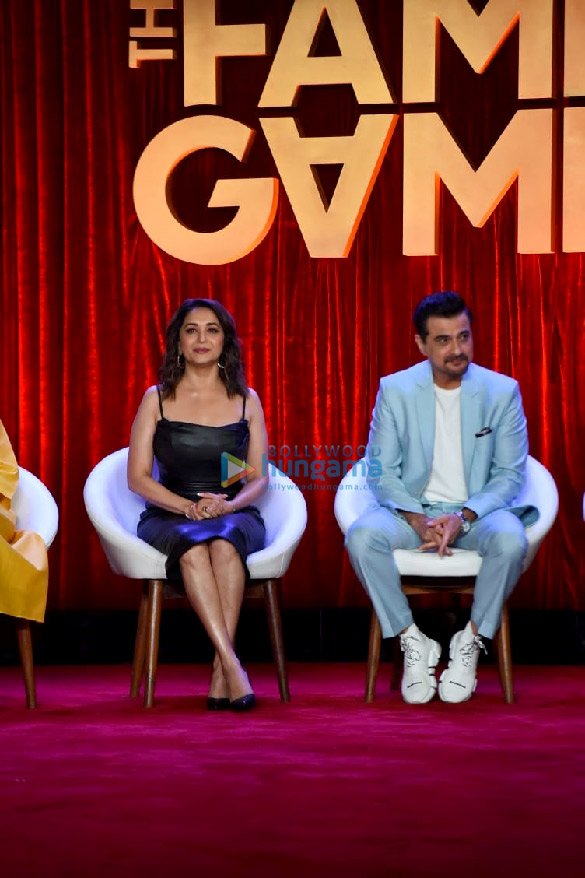 Photos: Madhuri Dixit, Sanjay Kapoor, Karan Johar and others unveil the trailer of The Fame Game Photos: Madhuri Dixit, Sanjay Kapoor, Karan Johar and others unveil the trailer of The Fame Game