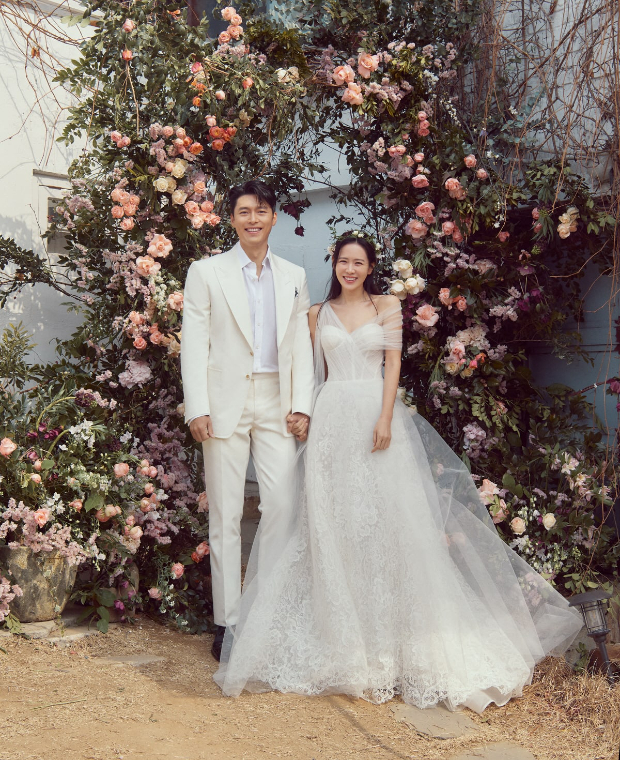 Crash Landing On You Stars Hyun Bin And Son Ye Jin Get Married In Dreamy Ceremony See Their