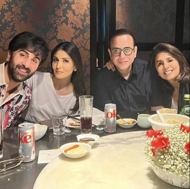 Ranbir Kapoor relishes a meal with mom Neetu Kapoor, sister Riddhima Kapoor Sahni and brother-in-law Bharat Sahni