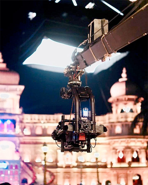 Lights, Colours, and Glitter- A walk through the grand sets of Alia Bhatt and Ranveer Singh starrer Rocky Aur Rani Ki Prem Kahani