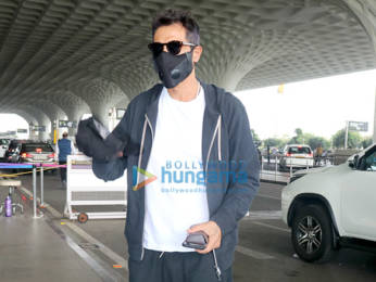 Photos: Kangana Ranaut, Arjun Rampal, Adivi Sesh and others snapped at the airport