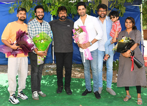 Chiranjeevi Reviews Major;  hosts actor Adivi Sesh and the crew at his Hyderabad home