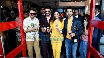 Photos: Cast of Jugjugg Jeeyo snapped promoting their film at an ice-cream centre in Delhi
