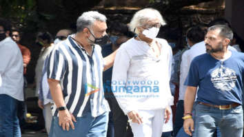 Photos: Celebs attend last rites of Sudhir Mishra’s mother