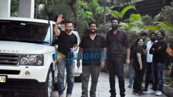 Photos: Saif Ali Khan, Prabhas, Kriti Sanon and others snapped at Om Raut’s house party in Bandra