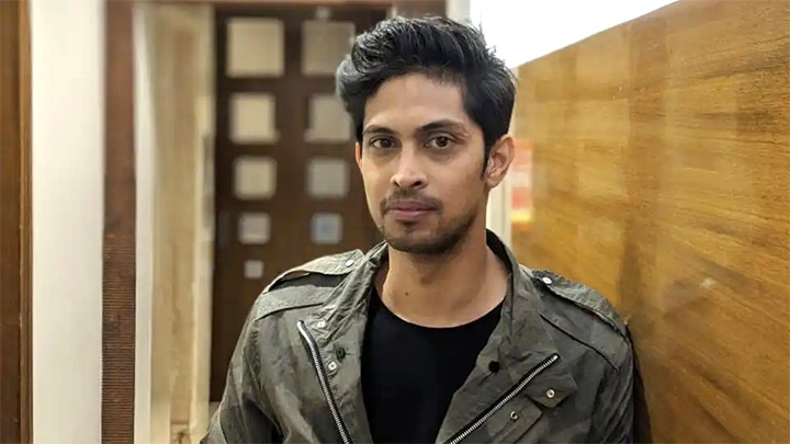 Tushar Pandey quotes Stanislavski: “There’re no small roles, only small…”| Titu Ambani | Deepika Singh Goyal Tushar Pandey quotes Stanislavski: “There’re no small roles, only small…”| Titu Ambani | Deepika Singh Goyal