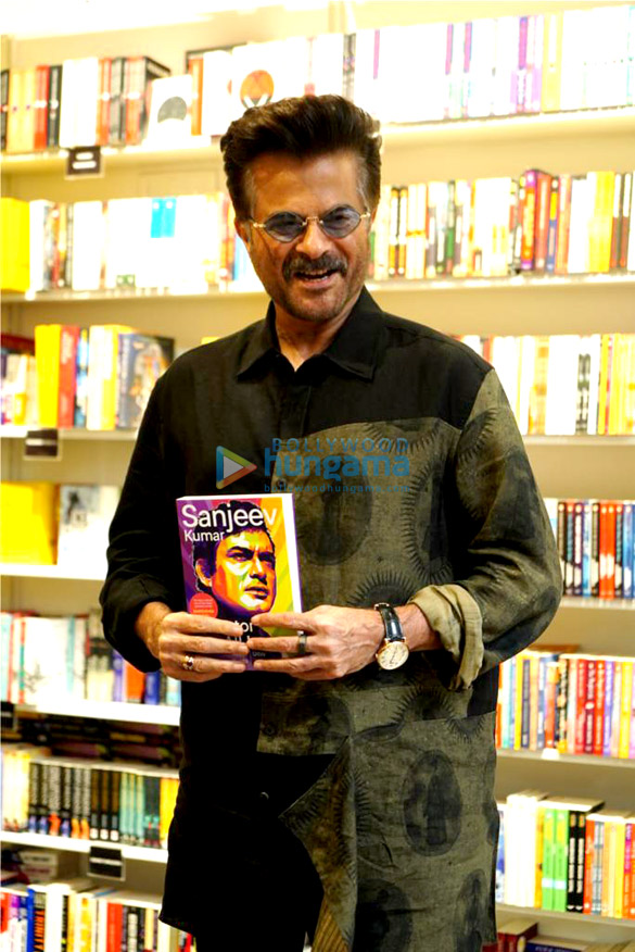 Photos: Anil Kapoor snapped at late Sanjeev Kumar’s biography launch at Crossword Bookstores, Grant Road Photos: Anil Kapoor snapped at late Sanjeev Kumar’s biography launch at Crossword Bookstores, Grant Road