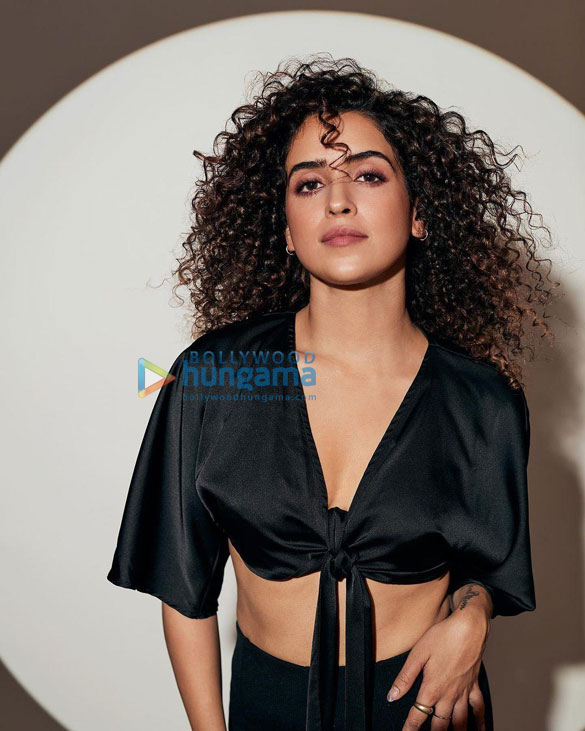 Sanya Malhotra Photos Images Hd Wallpapers Sanya Malhotra Hd Images Photos Bollywood Hungama 2859