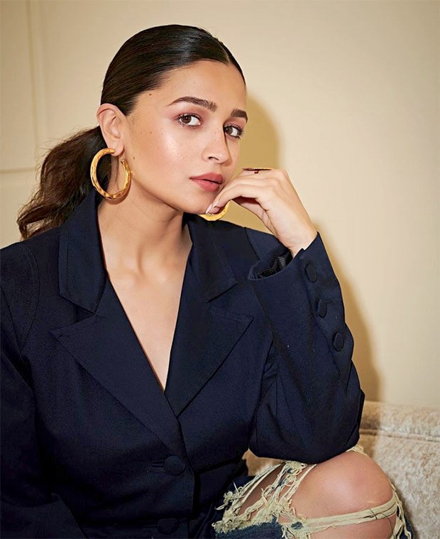 Darlings star Alia Bhatt gives conventional pantsuit a trendy spin with an oversized blazer and distressed denims worth Rs 34k 