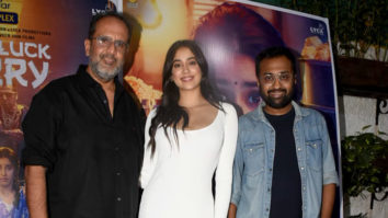 Janhvi Kapoor poses with Aanand. L. Rai at Good Luck Jerry screening