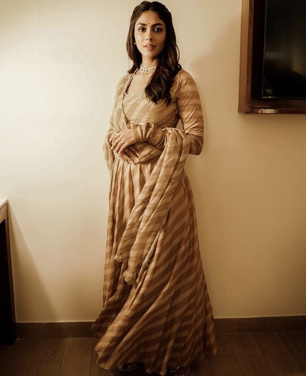 Mrunal Thakur is a sight to behold in gorgeous brown anarkali worth Rs. 26K as she promotes Sita Ramam