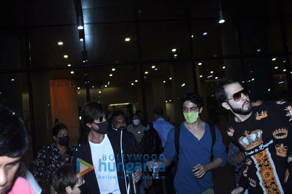 Photos Ranbir Kapoor, Alia Bhatt, Katrina Kaif and others snapped at the airport2 (2)