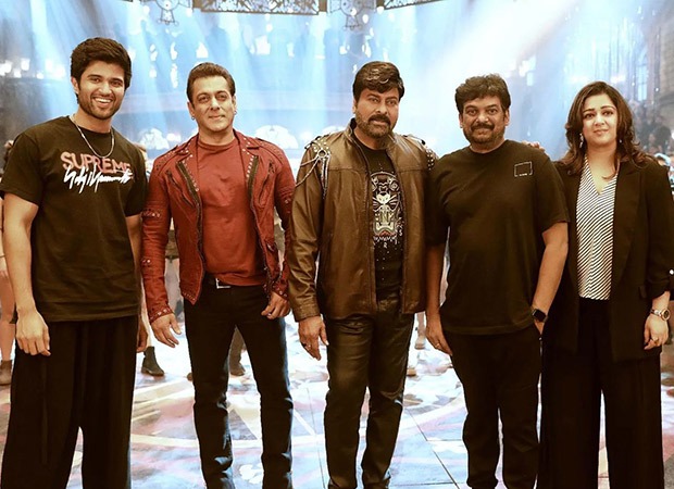 Liger: Vijay Deverakonda shares photo with Chiranjeevi and Salman Khan.  says their blessings 