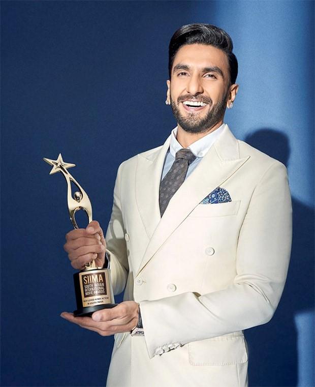 Ranveer Singh makes his swoon looking dapper in white tuxedo for SIIMA awards 2022