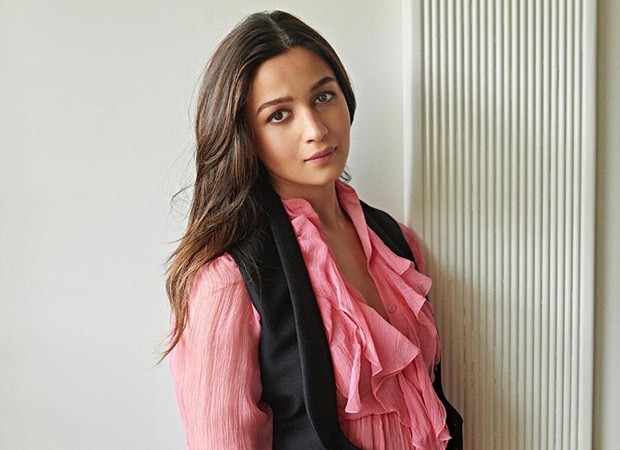 Alia Bhatt reveals how her journey as a producer started from Darlings; says, “Always ask the questions because no one has all the answers, even Bill Gates doesn’t.” : Bollywood News – Bollywood Hungama